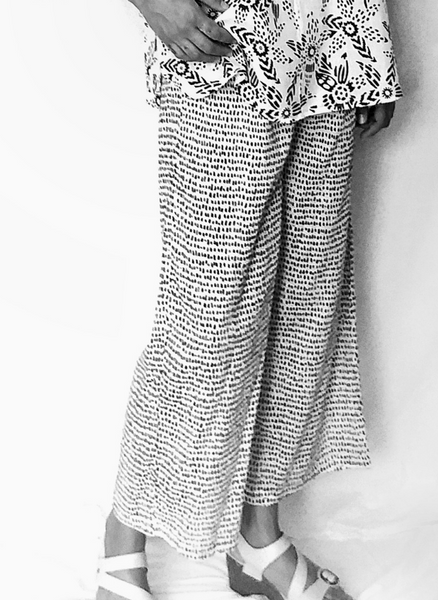 Sale price Wide-Leg Pant in BLACK and White Dhana Dot print